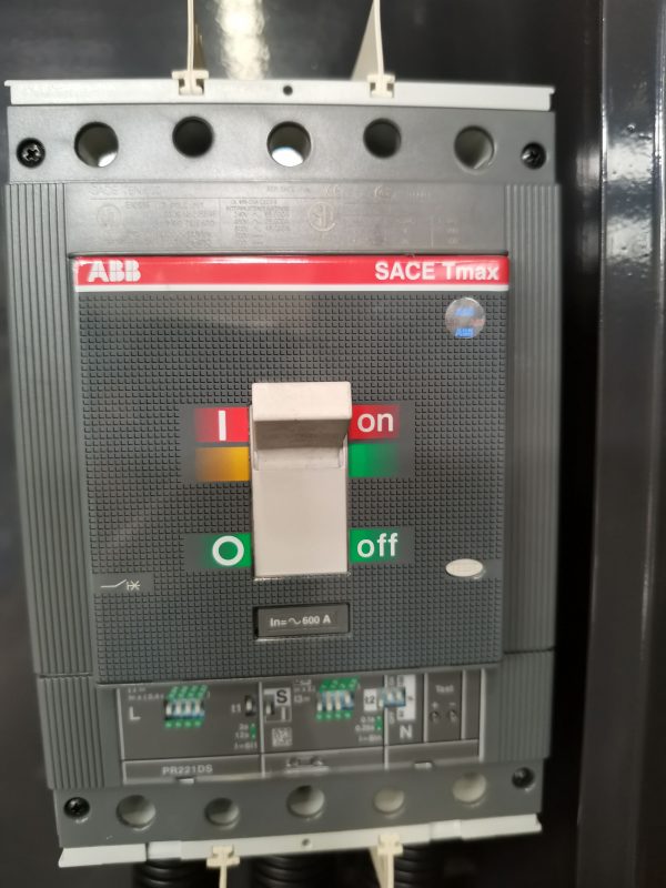 1206F-E70TTAG4 200kw Epa Tier 4 ABB Breaker